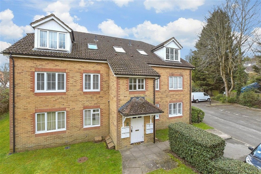 Property photo 1 of 12 External (Brochure)