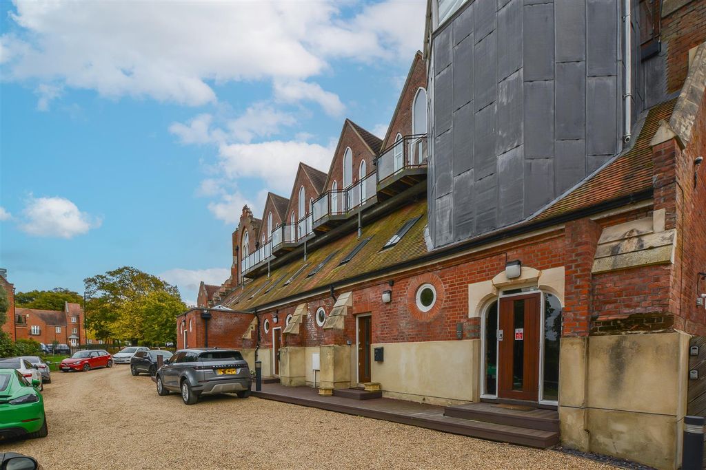 Additional image 17 of 1 bed flat for salePastoral Way, Warley, Brentwood CM14
