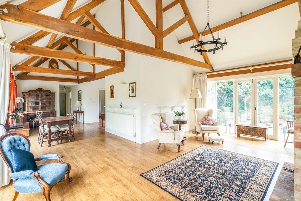 Property photo 3 of 16 Dining/Sitting Room