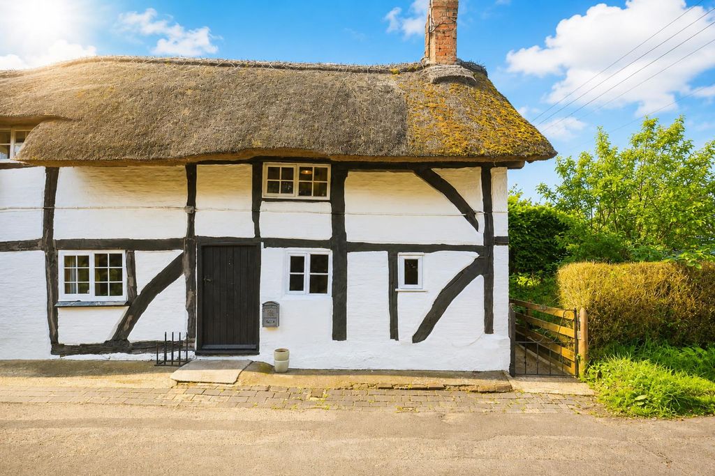 Property photo 3 of 43 c4.Png