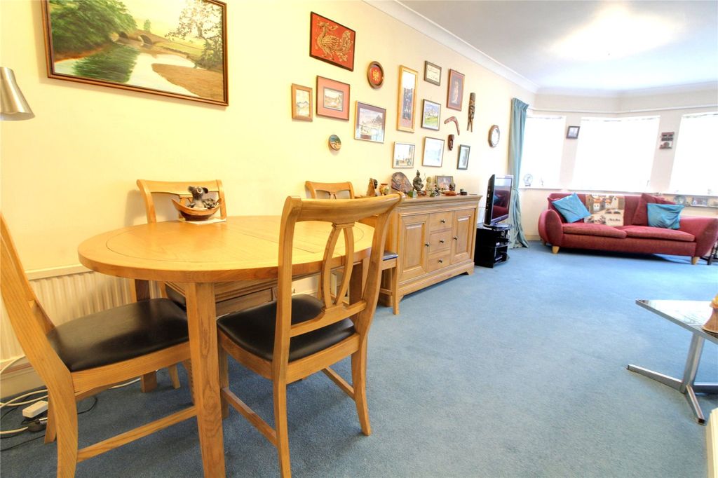 Property photo 3 of 10 Picture No. 11