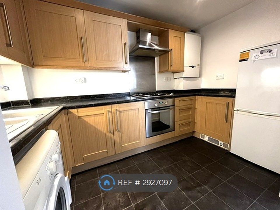 Property photo 2 of 8