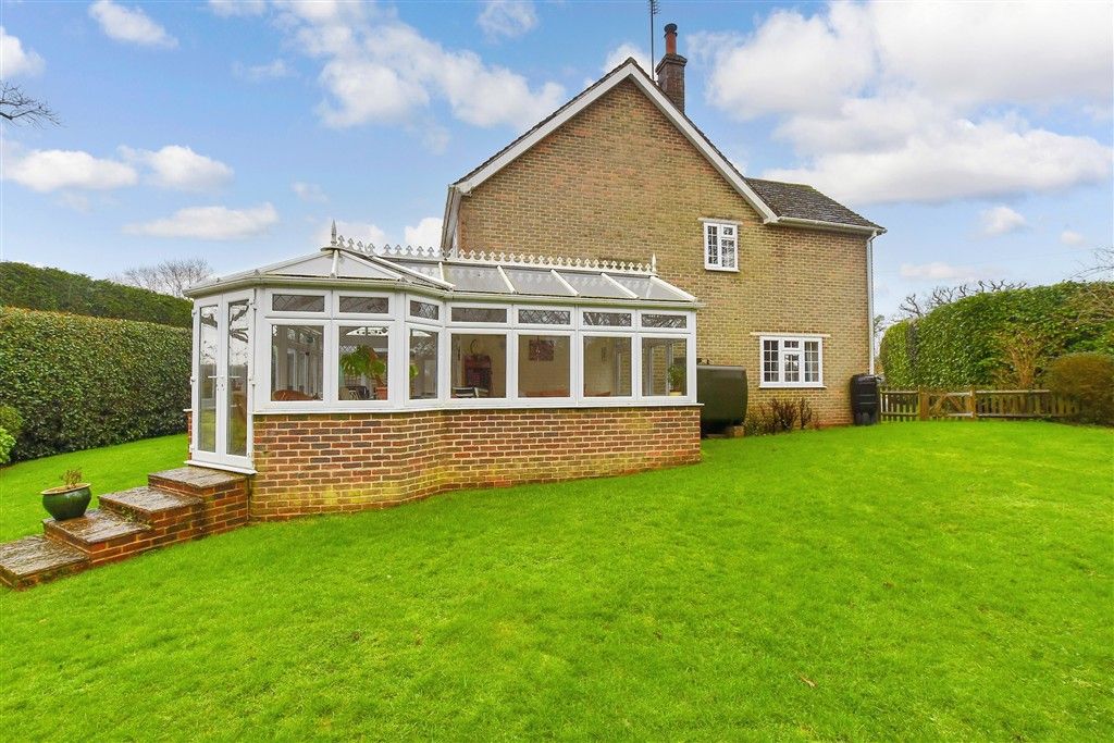 Property photo 2 of 17 Side Elevation