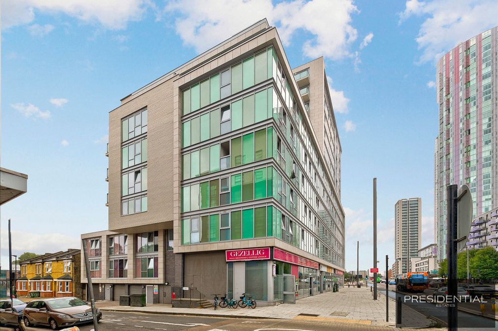 Property photo 1 of 19