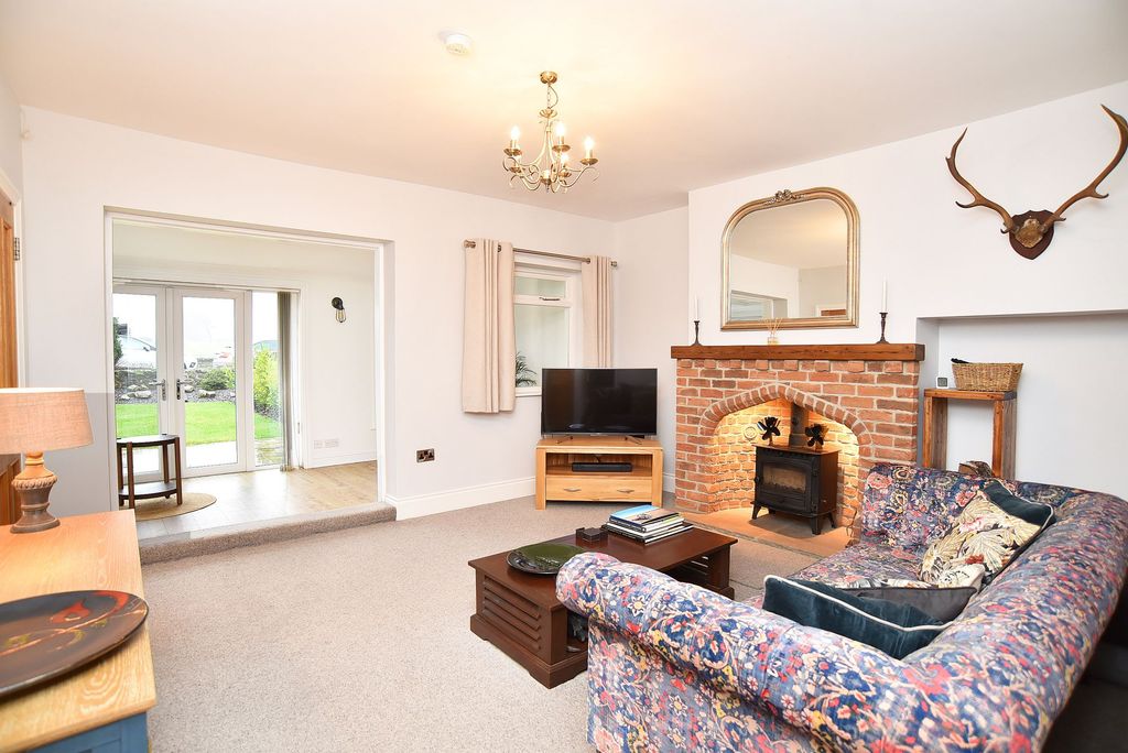 Property photo 3 of 22