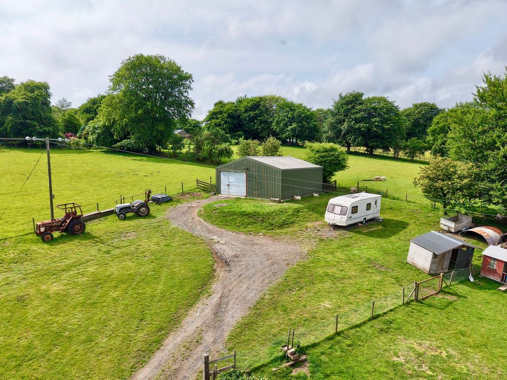 Property photo 3 of 22