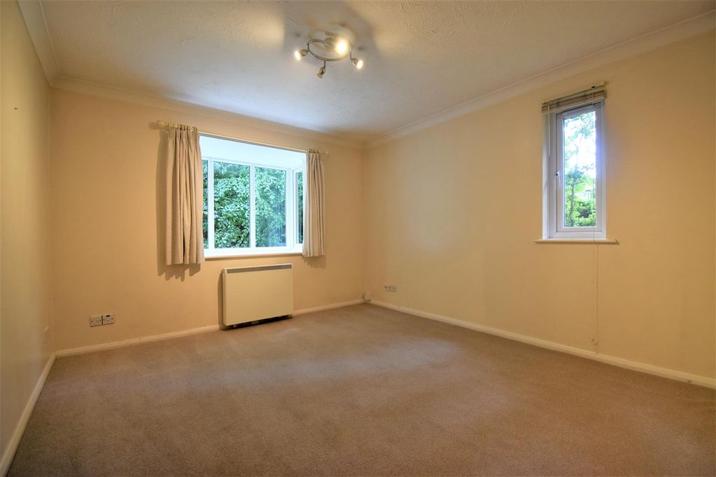 Property photo 2 of 6 1.Jpg