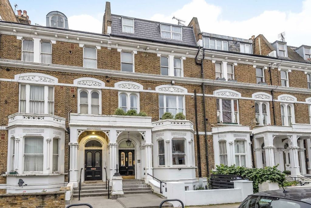 Property photo 1 of 6