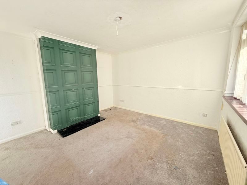 Property photo 2 of 8 Photo 2