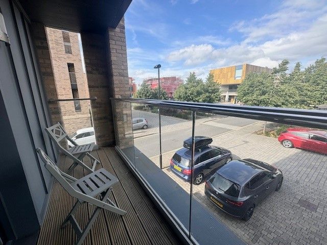 Property photo 2 of 7 Balcony
