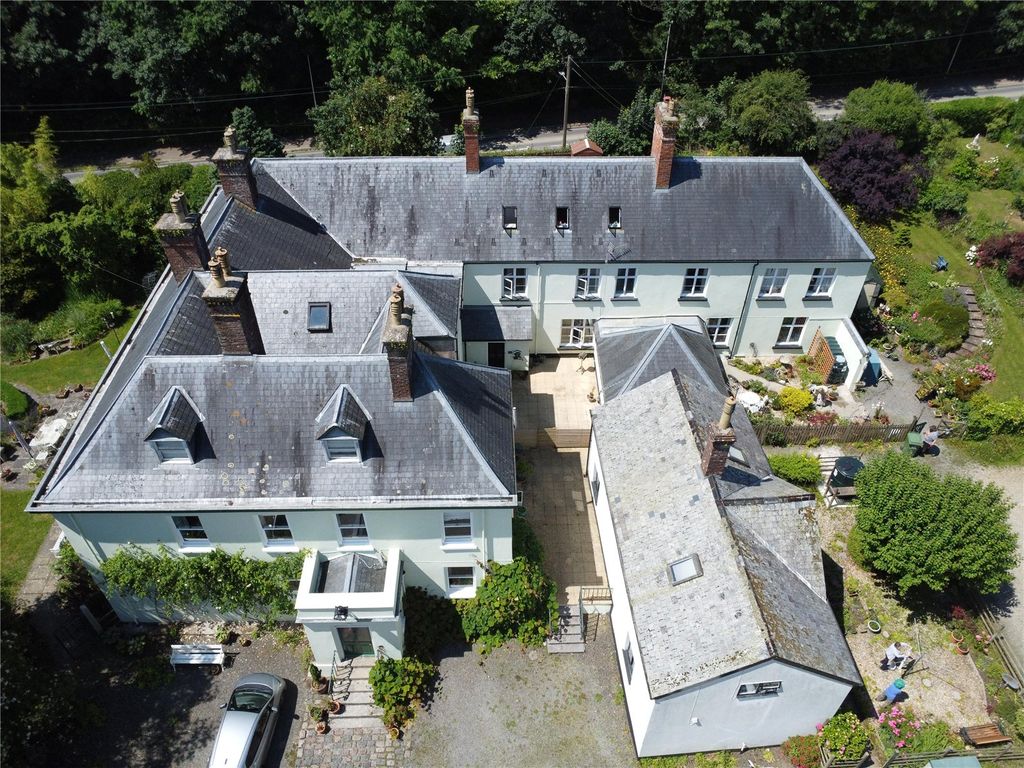 Property photo 1 of 19 Drone