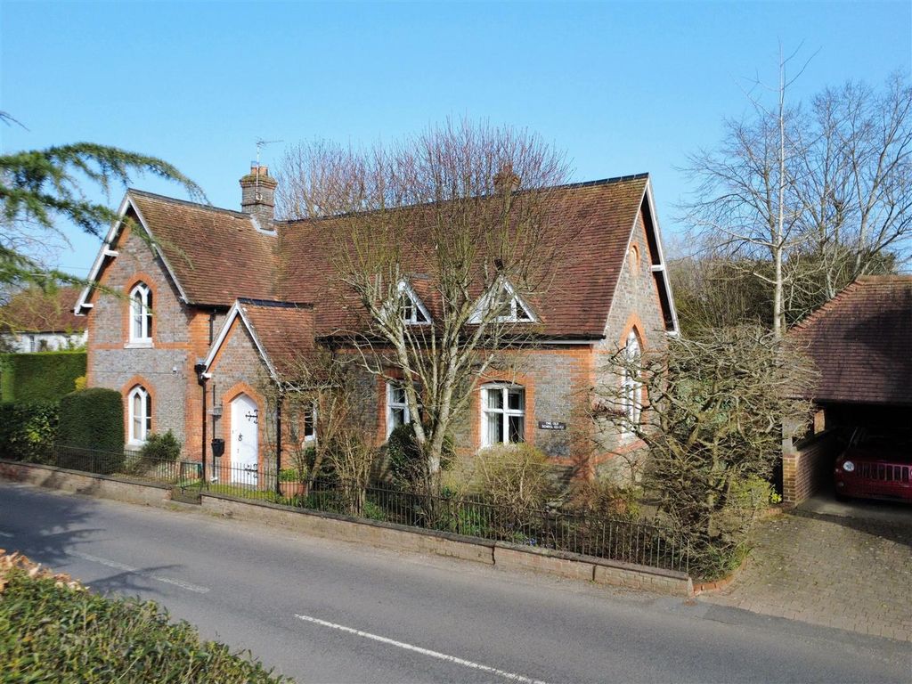 Property photo 1 of 30 1 Front E.Jpg