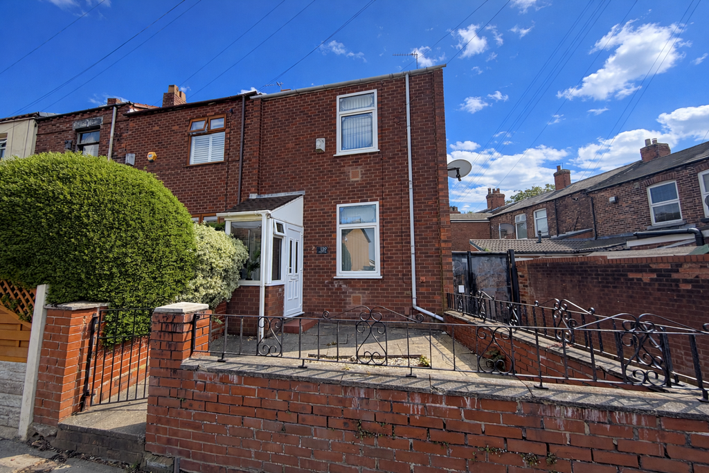 Property photo 1 of 9