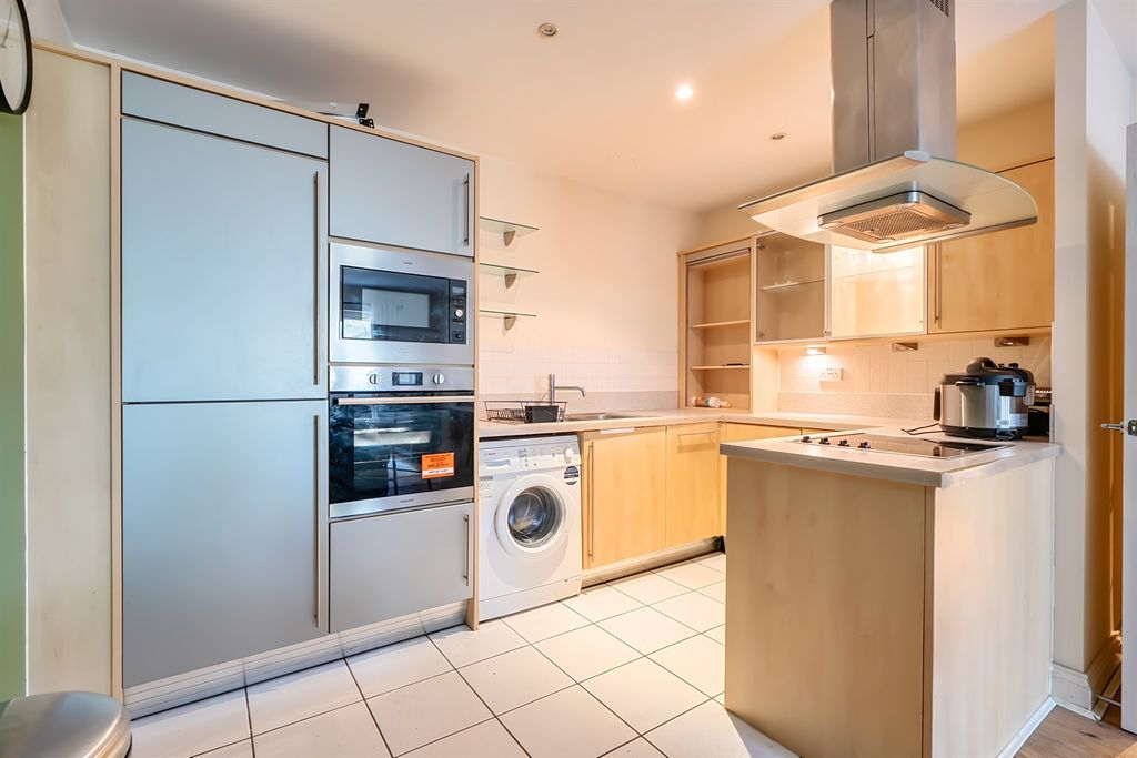 Property photo 2 of 13 Kitchen