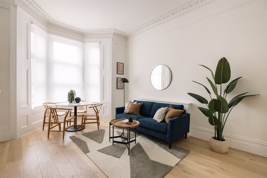 Property photo 2 of 8 Picture No. 02