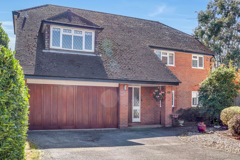 Property photo 1 of 30