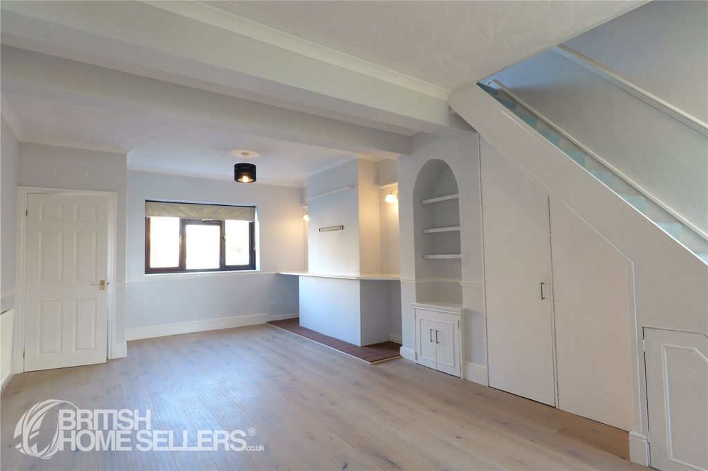 Property photo 2 of 14 Picture No. 07