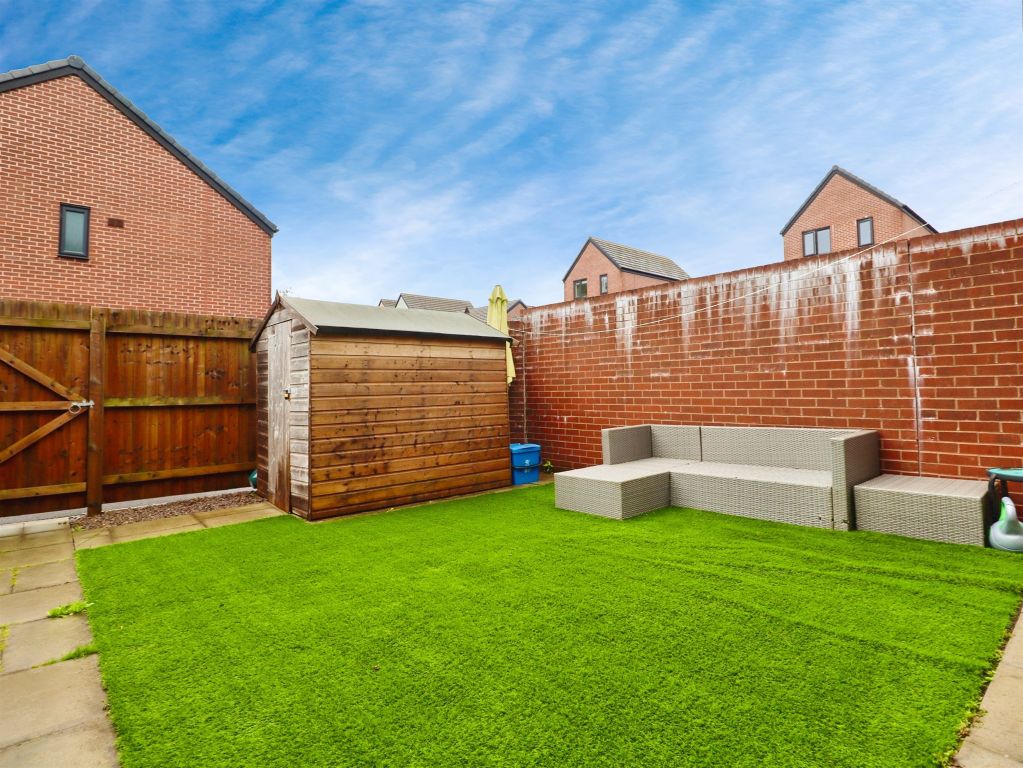 Property photo 3 of 14