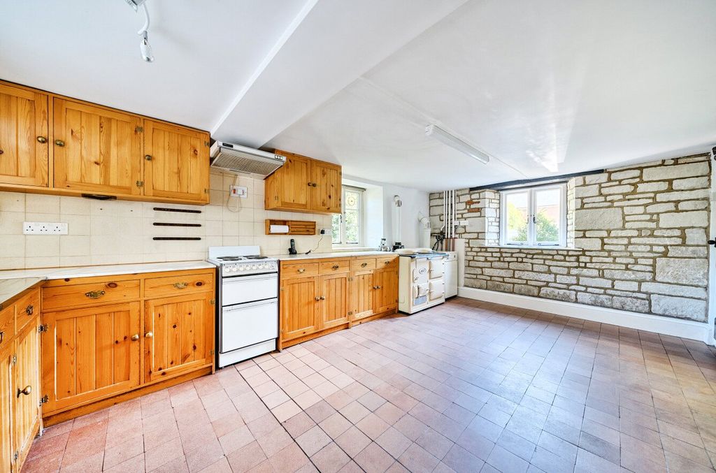 Property photo 2 of 17 Picture No. 03