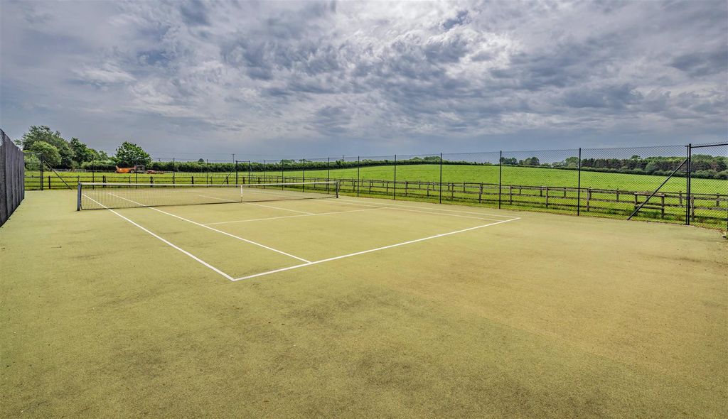 Additional image 25 of 6 bed farmhouse for saleLot 1 - Hill Court Farm, Pershore, Worcestershire WR10