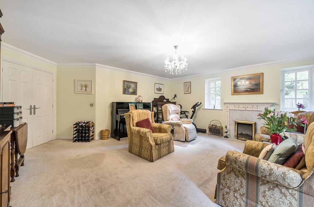 Property photo 3 of 19 1363104-13-68E547...