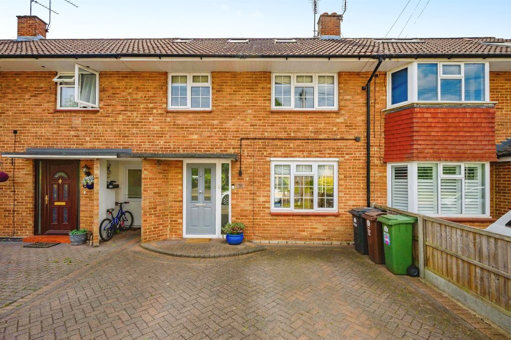 Property photo 1 of 17
