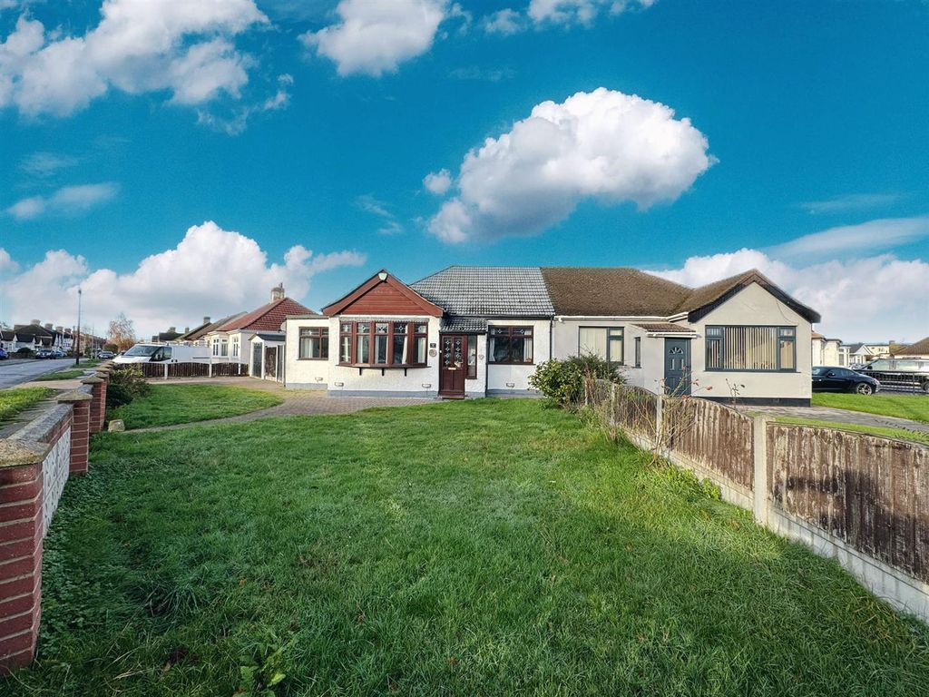 Property photo 1 of 36