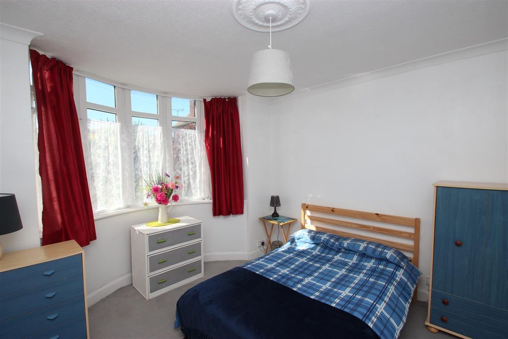 Property photo 2 of 8 Img_9994.Jpg