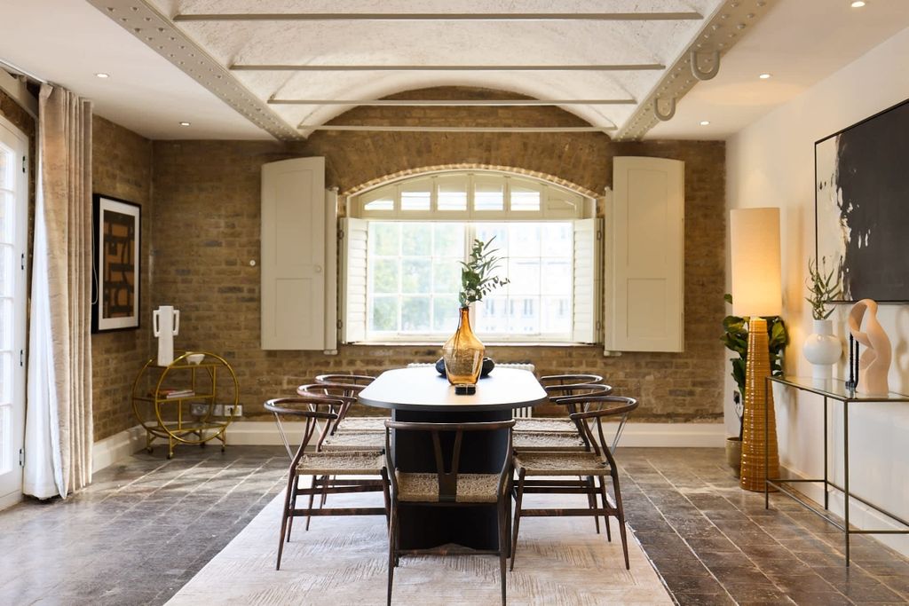 Property photo 2 of 14 Xpmvywod61Hvouy6Fnml