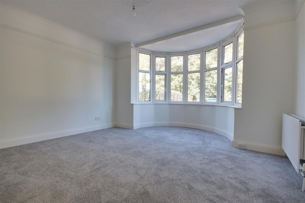 Property photo 2 of 8 Front Room.Jpg