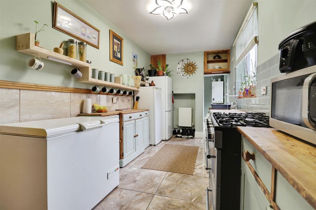 Property photo 3 of 17 F37c07dc-Img_4164-Img_4166.Jpg