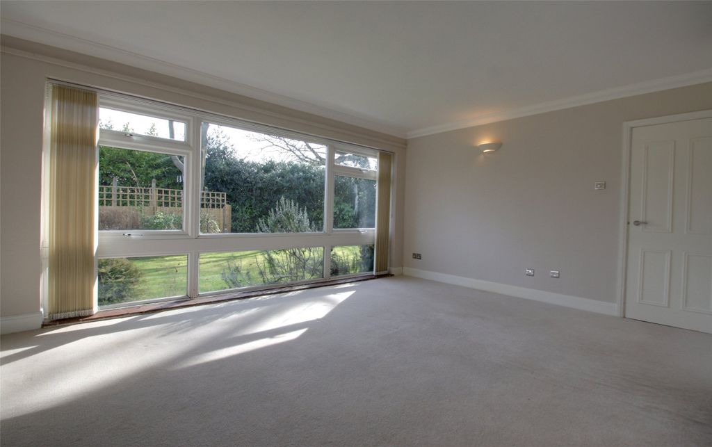 Property photo 1 of 8 Picture No. 13
