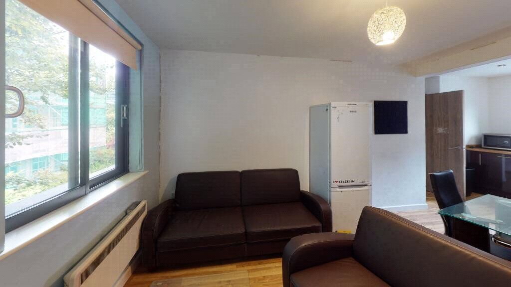 Property photo 3 of 10 Picture No. 04