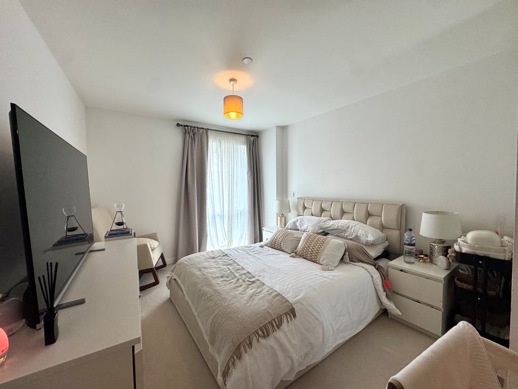 Property photo 2 of 9