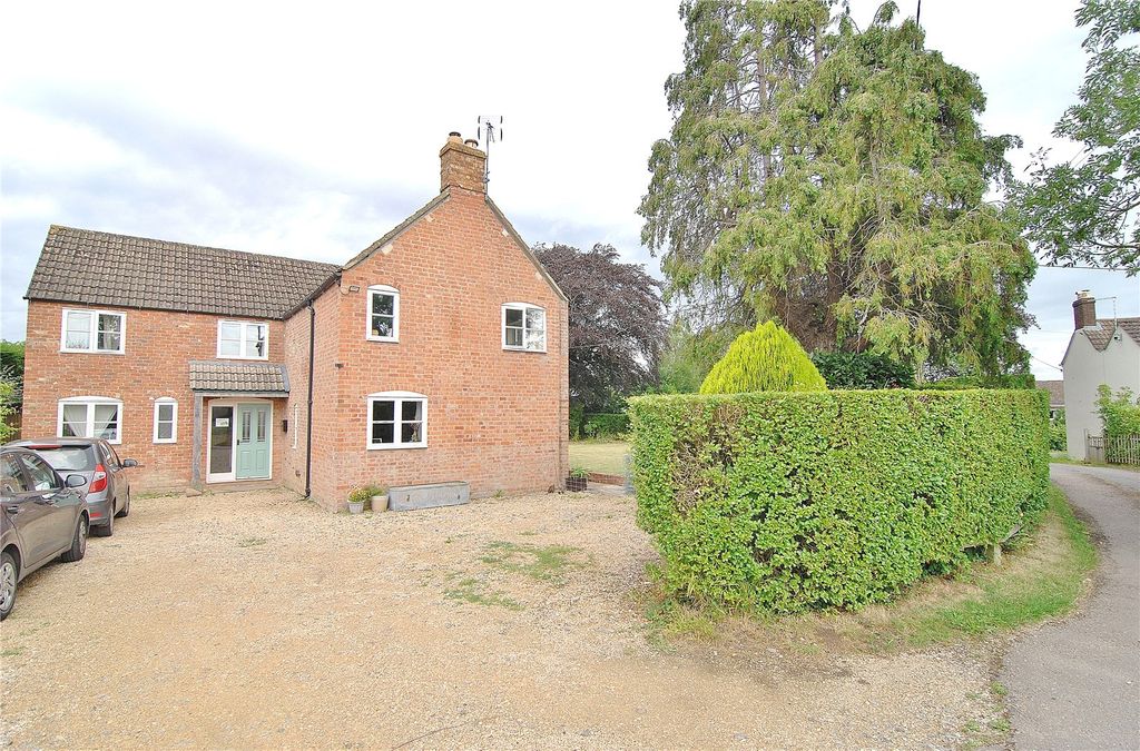 Property photo 3 of 13 Picture No. 15