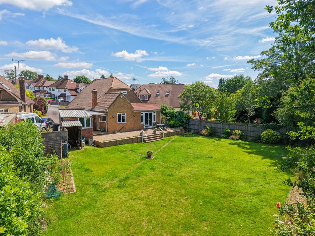 Property photo 2 of 16 Picture No. 23