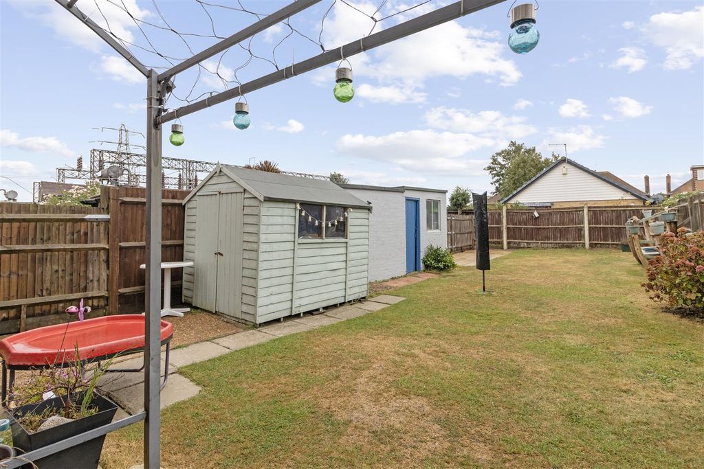 Property photo 2 of 21 Rear Garden