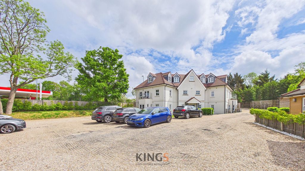 Additional image 17 of 2 bed flat for saleBell Lane, Brookmans Park AL9