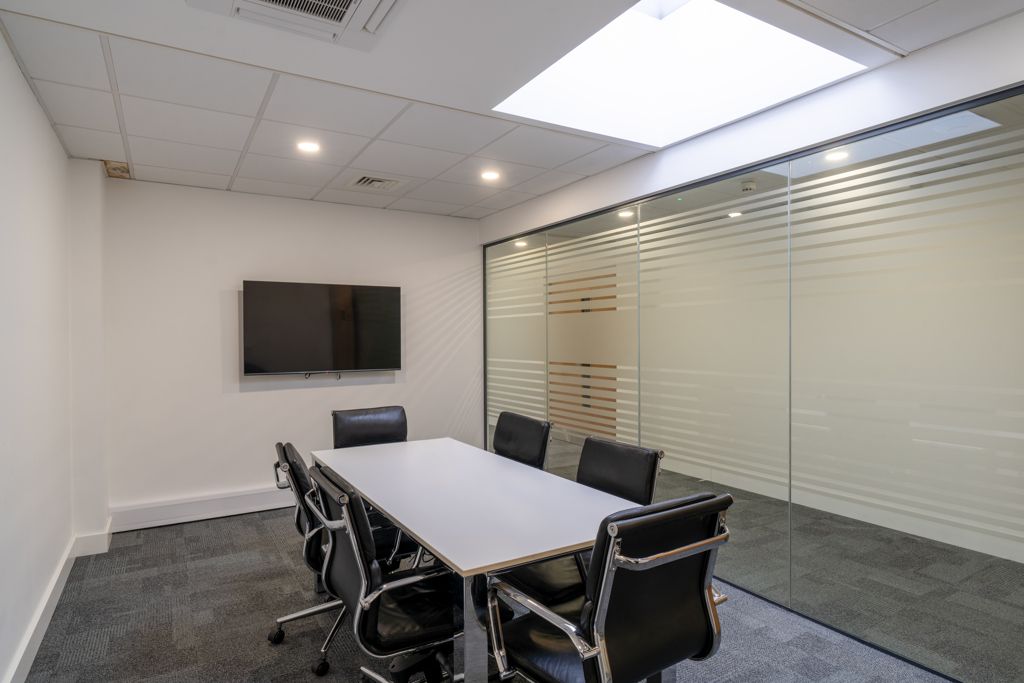 Property photo 3 of 11 Shared Board Room