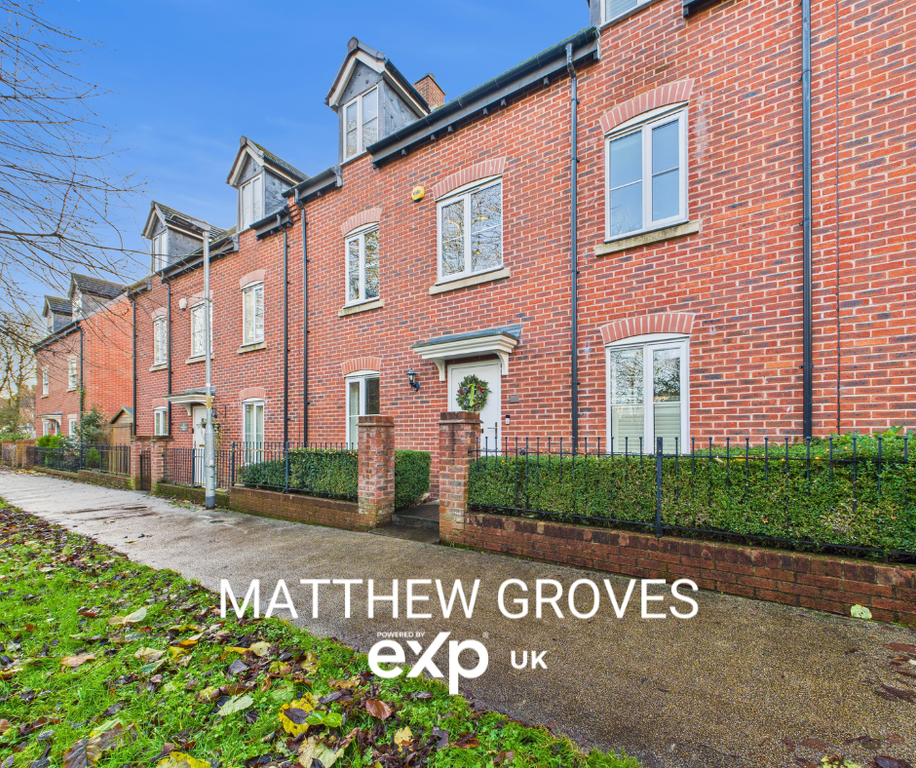 Property photo 1 of 28