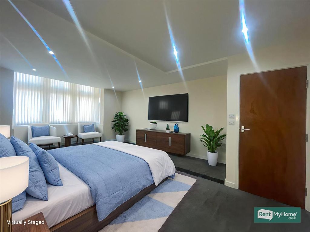 Property photo 3 of 4 Whatsapp-Image-2025-09-05-At-15.54.57 - Bedroom -