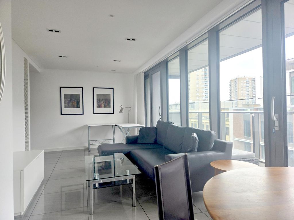 Property photo 2 of 8 Gallery