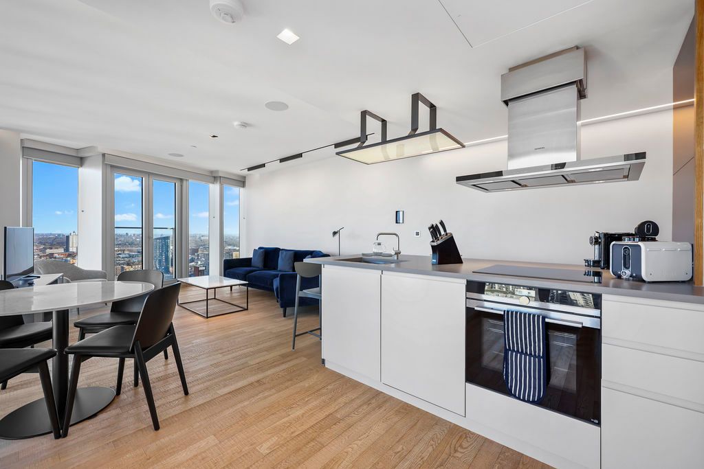 Property photo 1 of 25 Photo 19