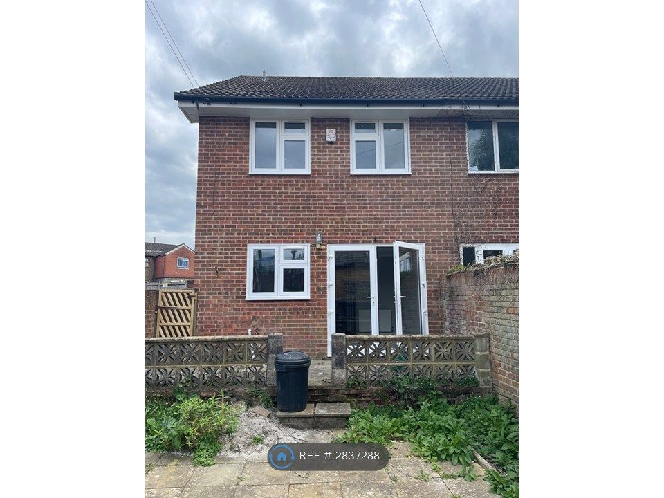 Property photo 3 of 3