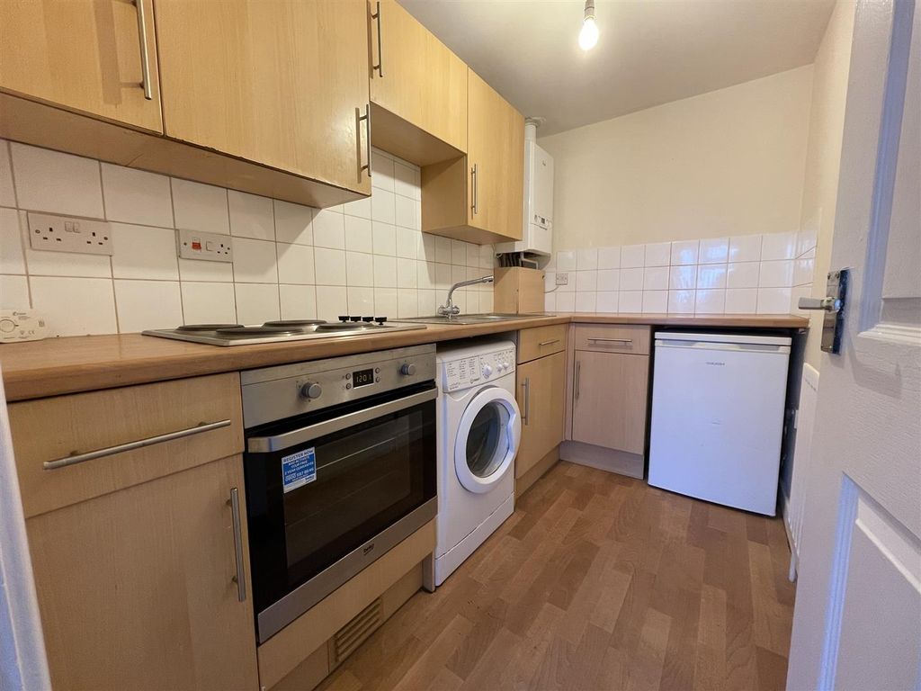 Property photo 2 of 3 Kitchen