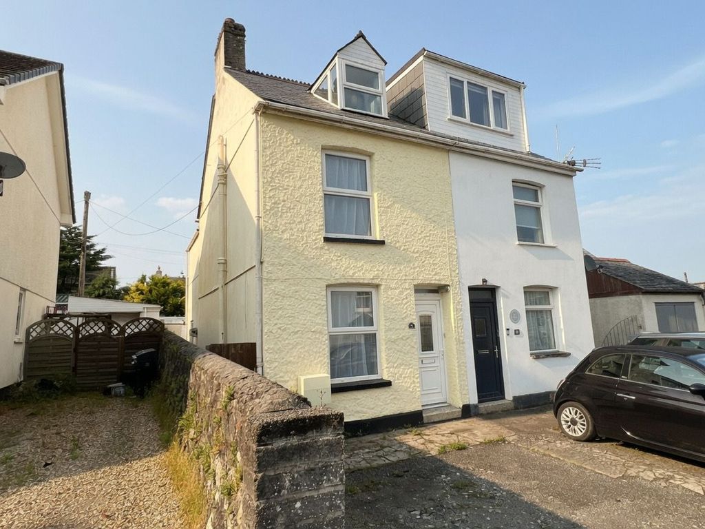 Property photo 1 of 14