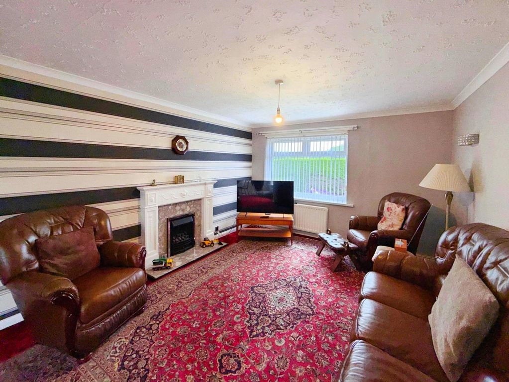 Property photo 3 of 15 Picture No. 14