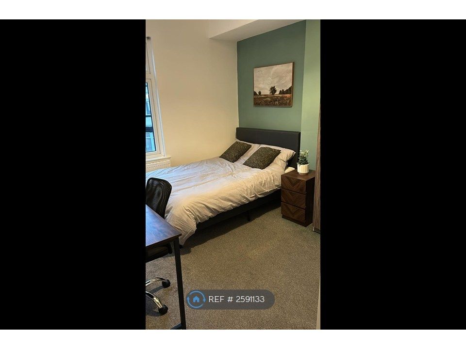 Property photo 1 of 3 Room 3