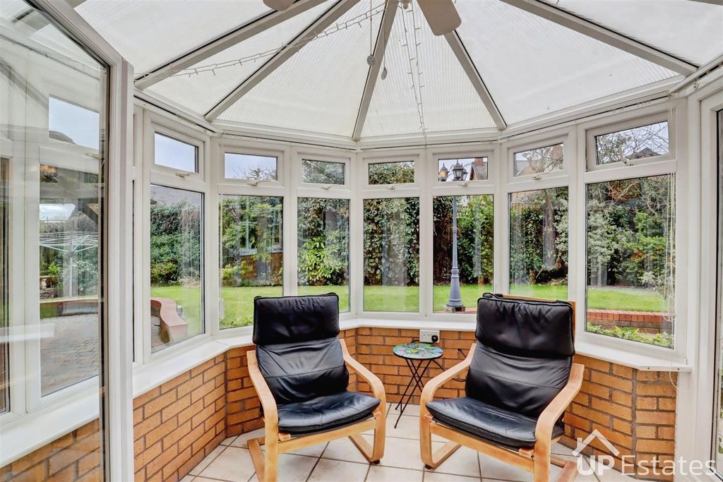 Additional image 7 of 7 bed detached house for saleSnowdrop Close, Bedworth CV12