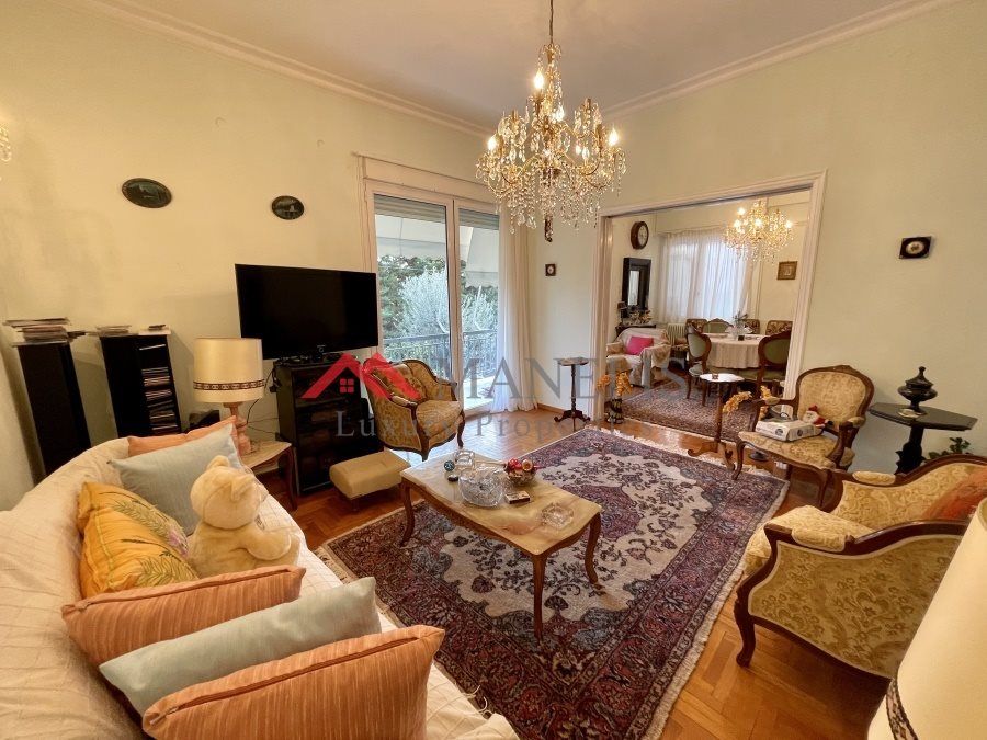 Property photo 1 of 12 (For Sale) Residential Floor Apartment || Athens North/Psychiko - 140 Sq.m, 3 Bedrooms, 550.000€